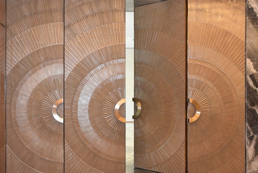 Architectural door application — catalogue image